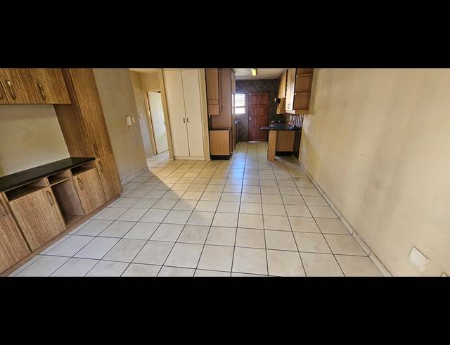 2 BEDROOM TOWNHOUSE FOR SALE IN ALBERTON NORTH